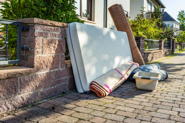 Best Attic Cleanout  in Fisher, IL